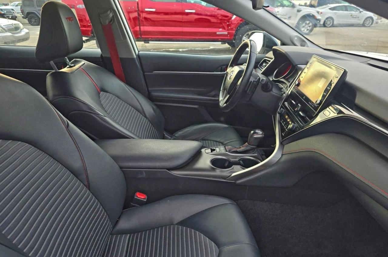 Toyota Camry Trd Image 2