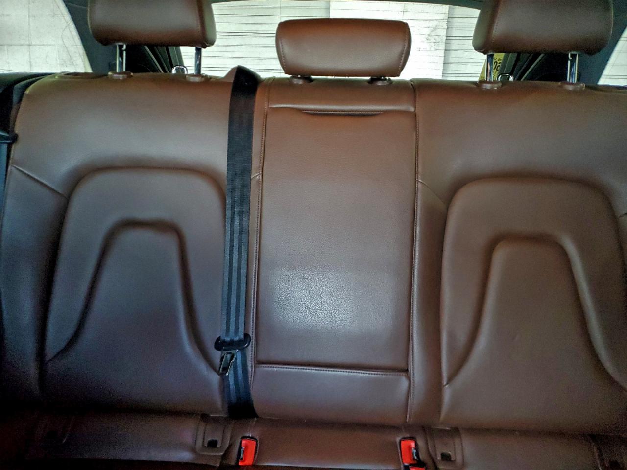 Audi A4 Premium Plus Image 12