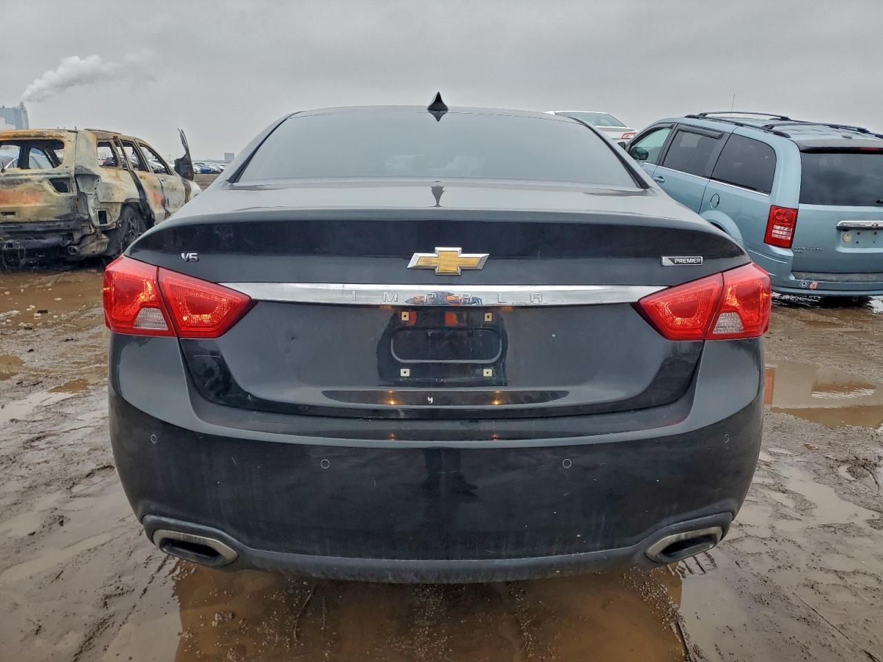 Chevrolet Impala Premier Image 6