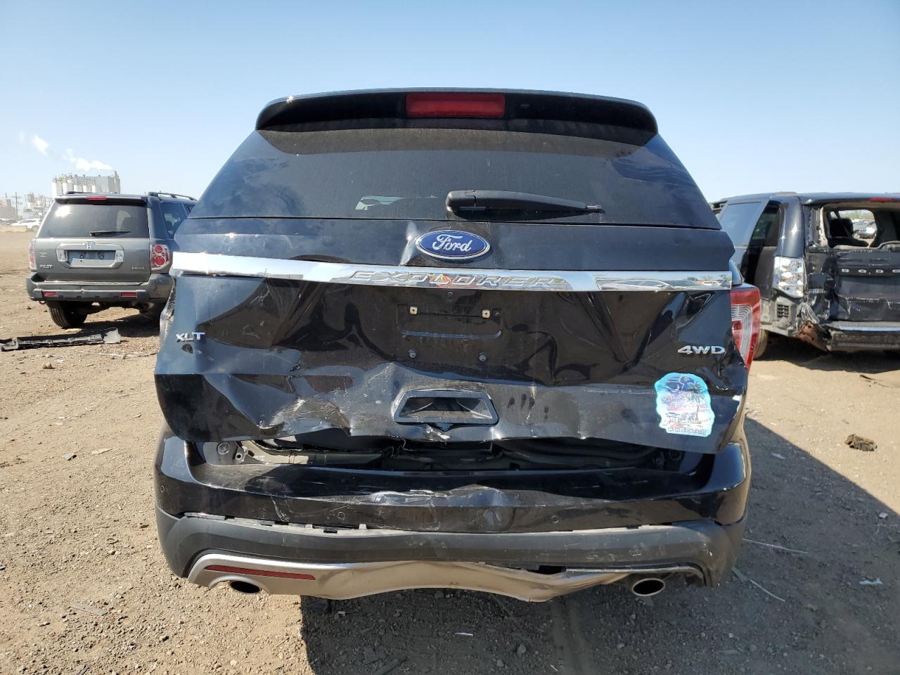 Ford Explorer Xlt Image 6