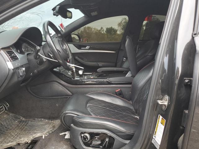 Audi S8 Plus Quattro Image 12