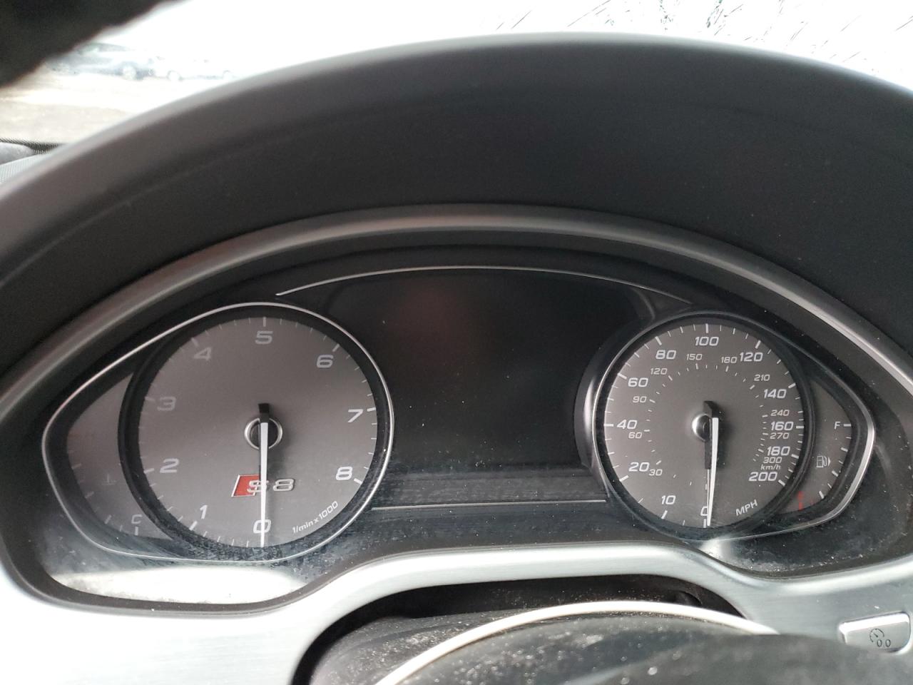 Audi S8 Plus Quattro Image 8