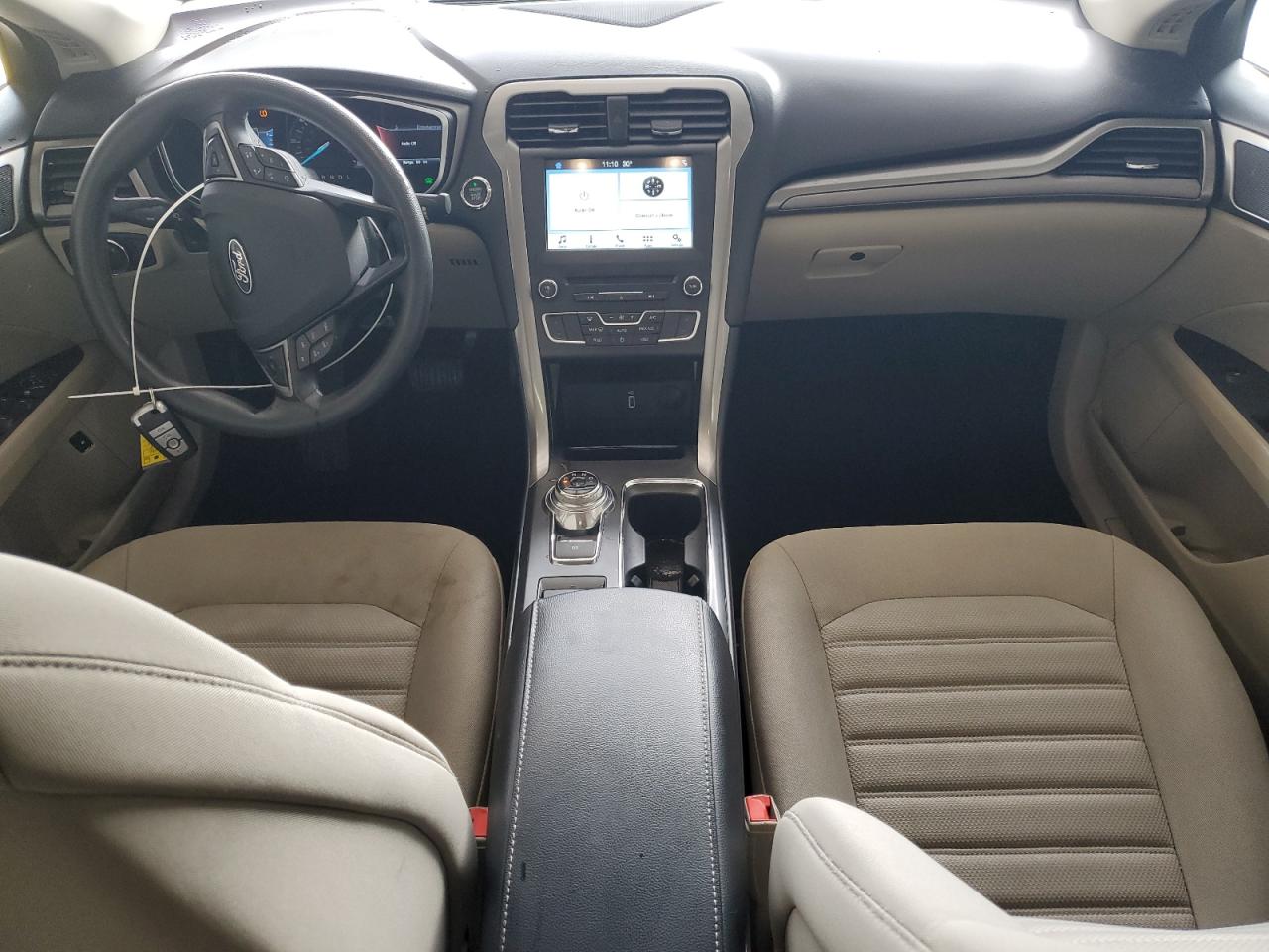 Ford Fusion Se Hybrid Image 6