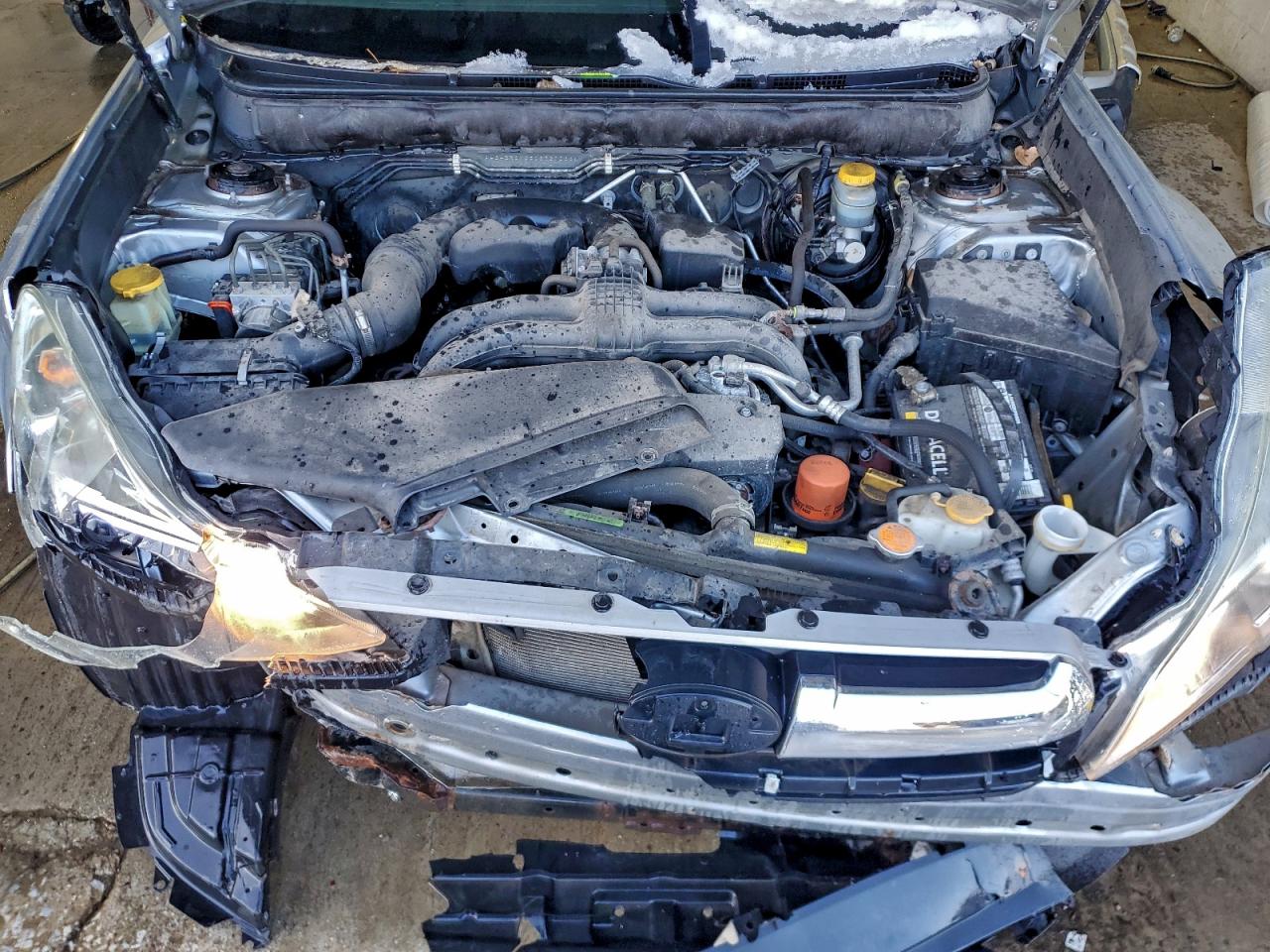 Subaru Outback 2.5i Limited Image 7