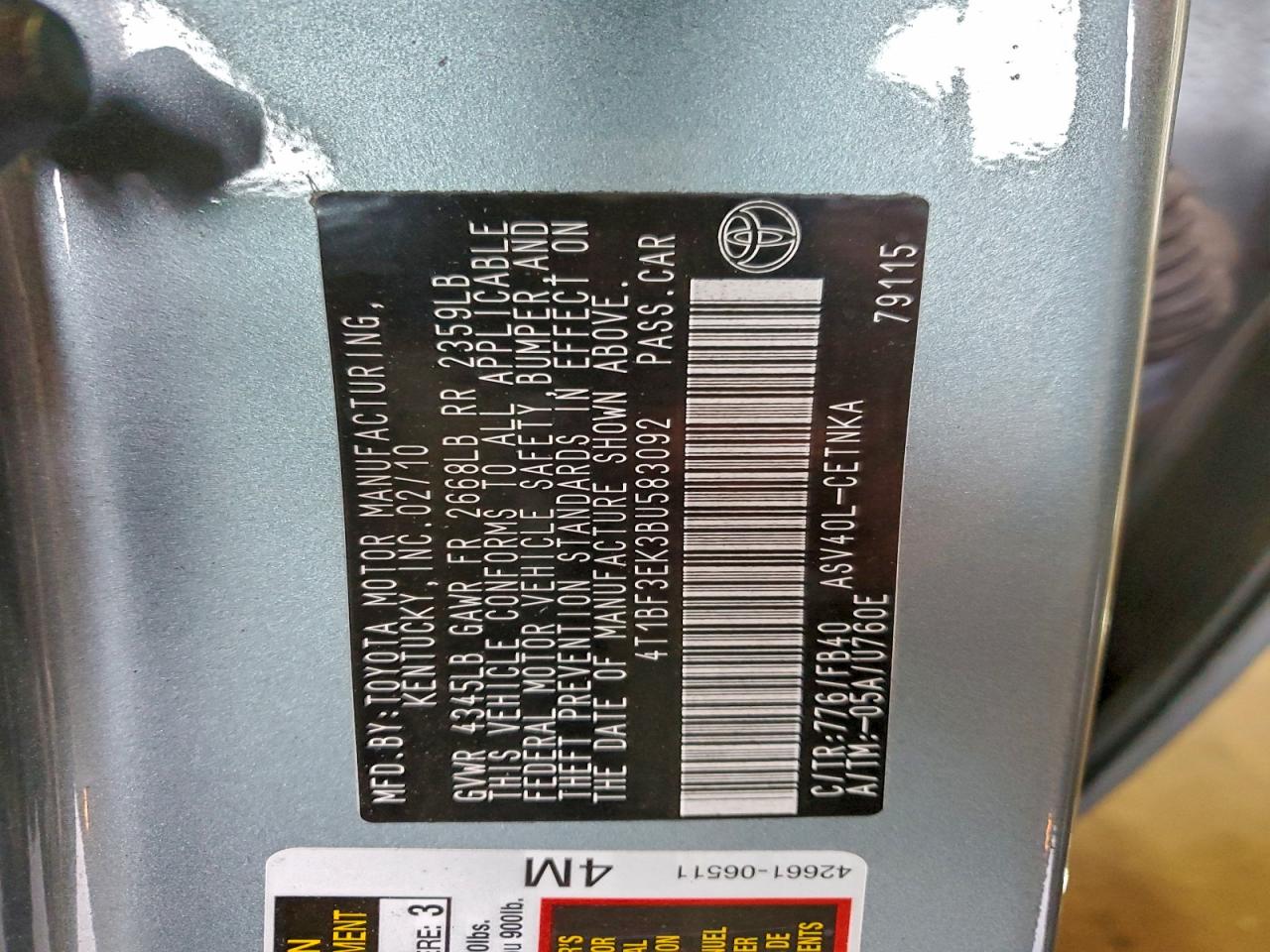 Toyota Camry Base Image 9