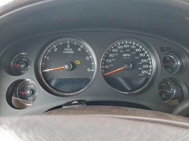 GMC Yukon Denali Image 11