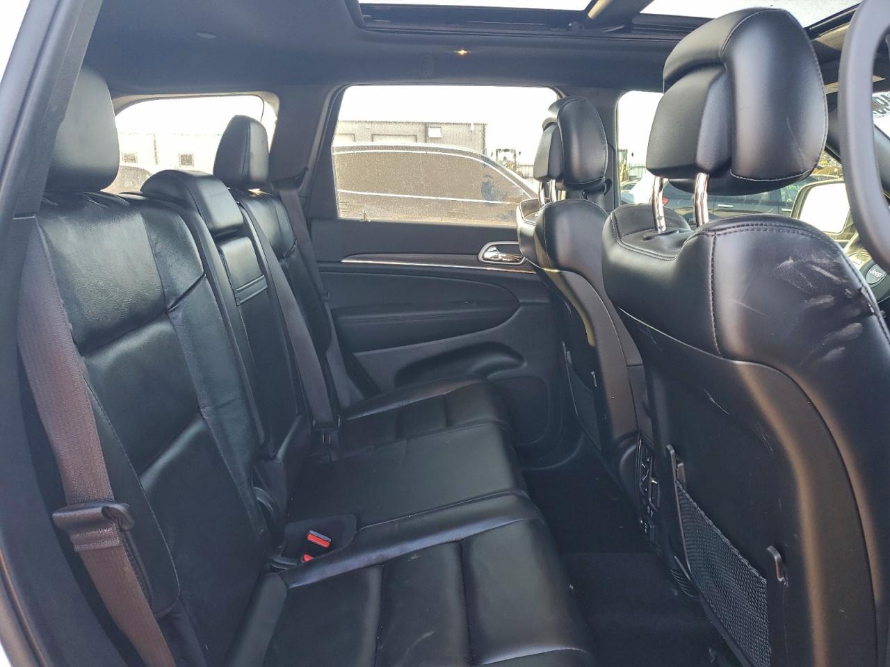 Jeep Grand Cherokee Limited Image 9