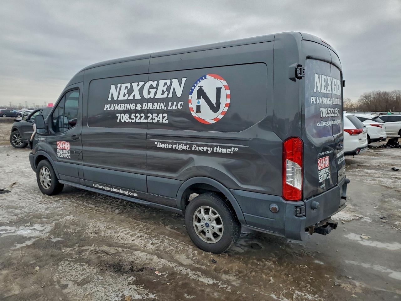 Ford Transit T-250 Image 7