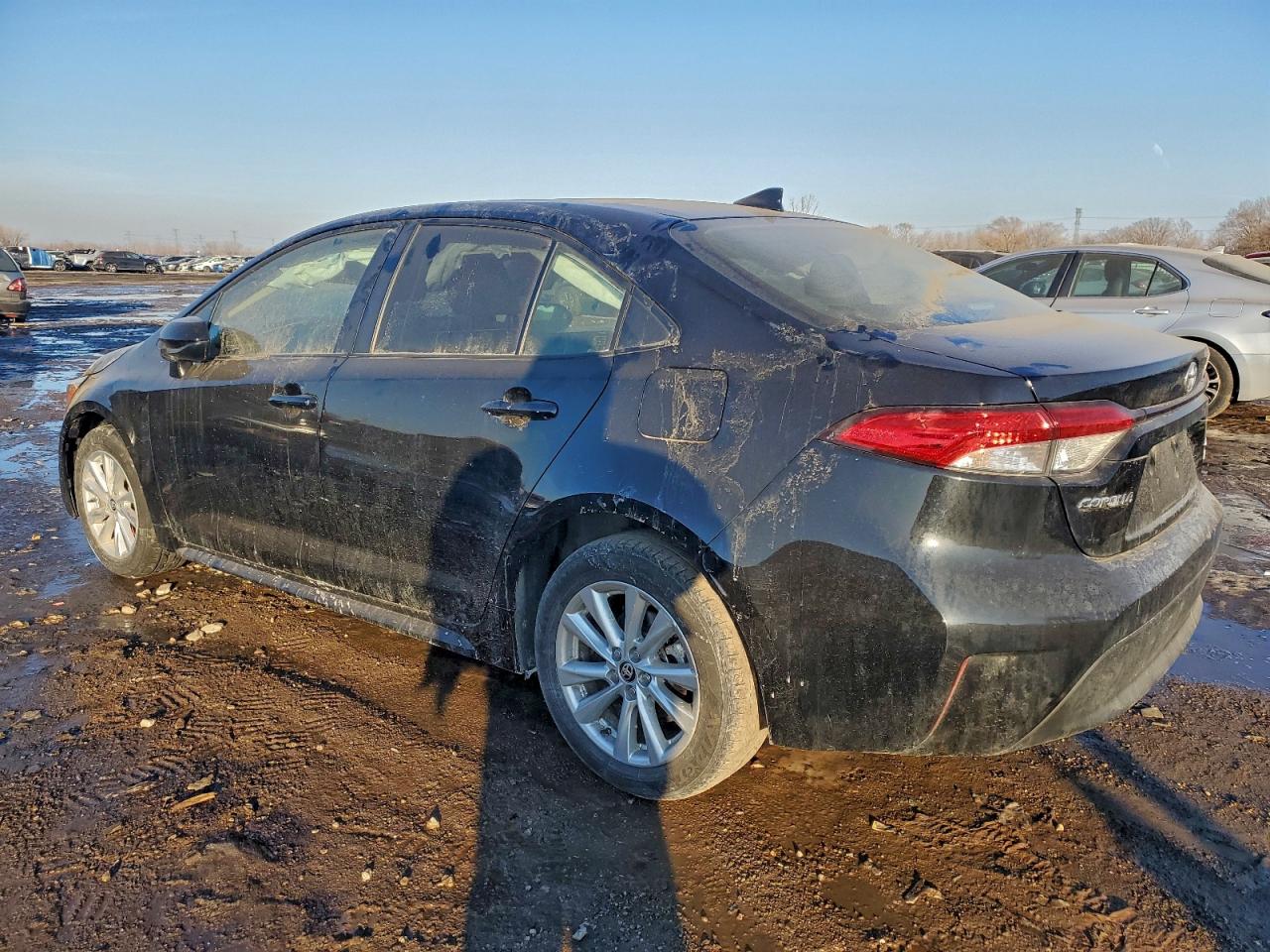 Toyota Corolla Le Image 12