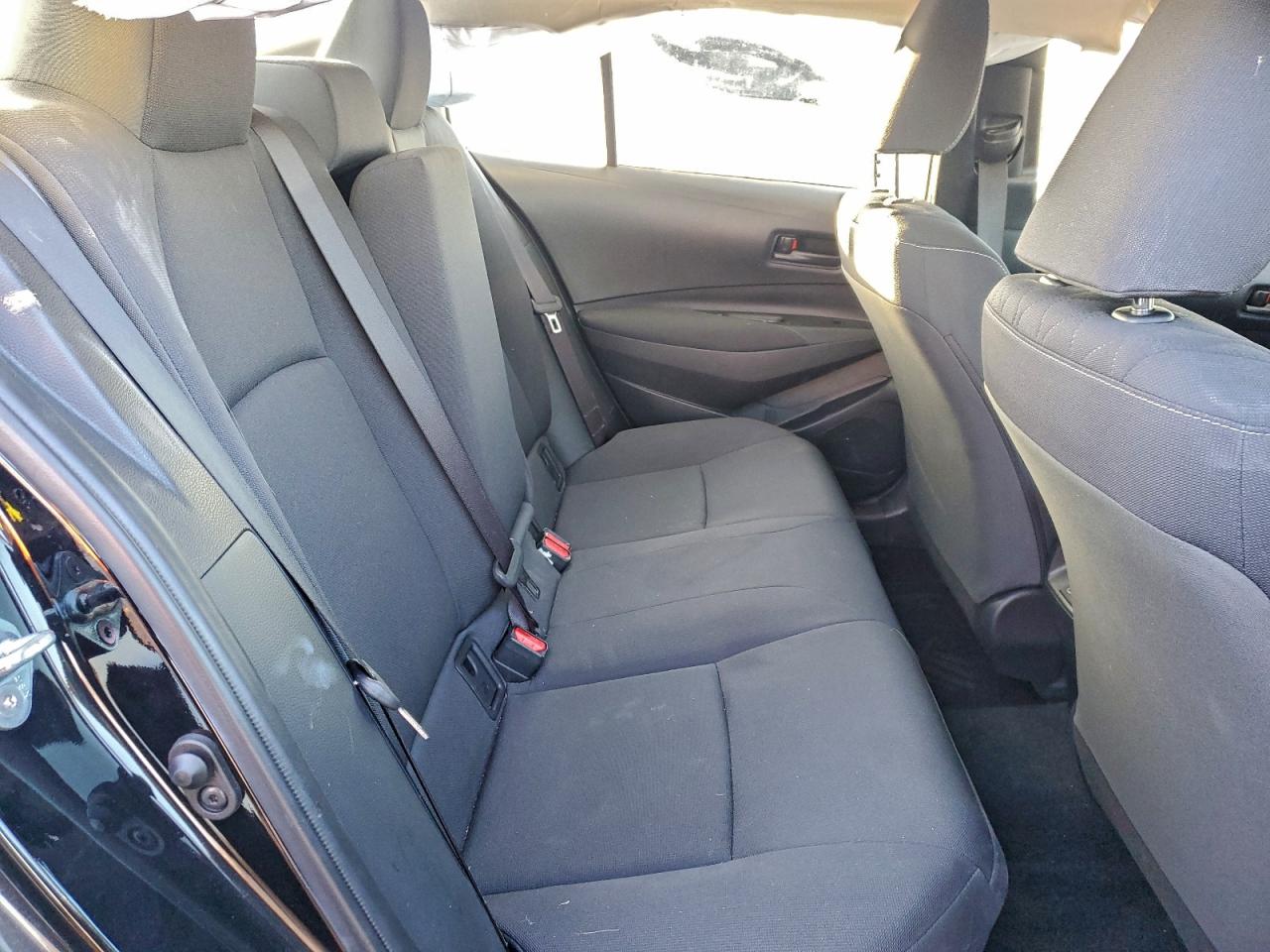 Toyota Corolla Le Image 6