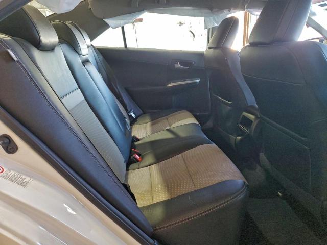 Toyota Camry Base Image 10