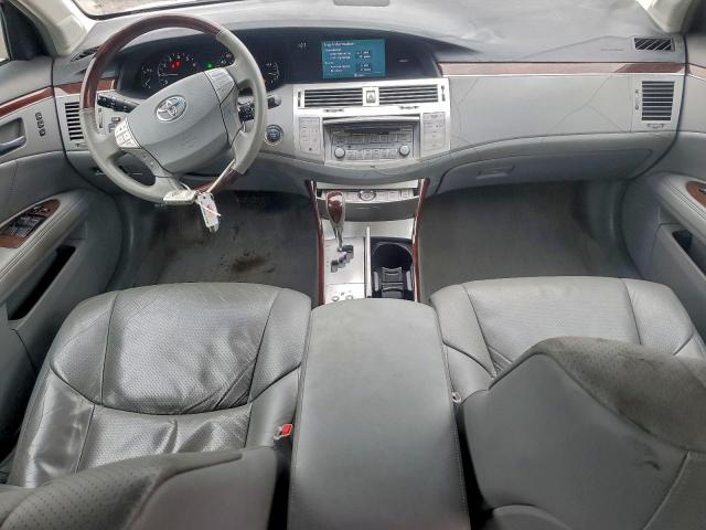 Toyota Avalon Xl Image 11