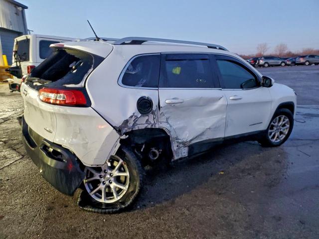 Jeep Grand Cherokee Latitude Image 2