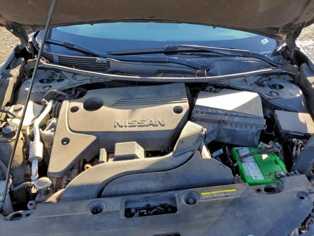 Nissan Altima 2.5 Image 6