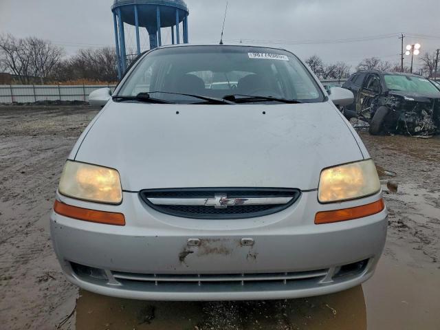 Chevrolet Aveo Base Image 5