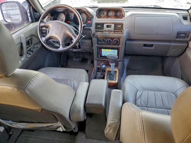 Mitsubishi Montero Image 12