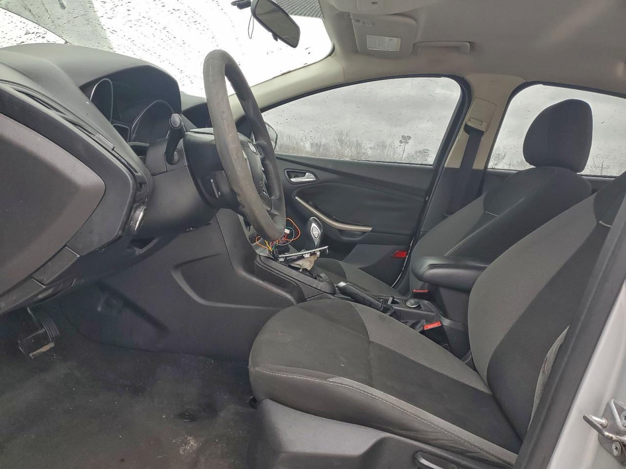 Ford Focus Se Image 11