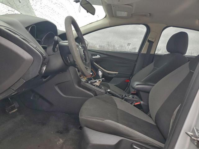 Ford Focus Se Image 11