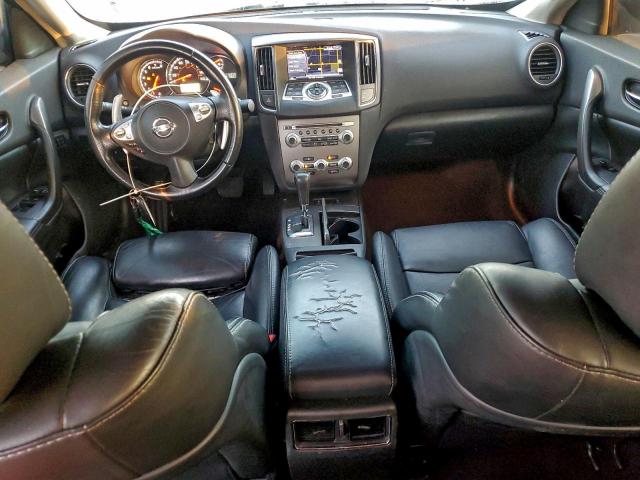 Nissan Maxima S Image 8