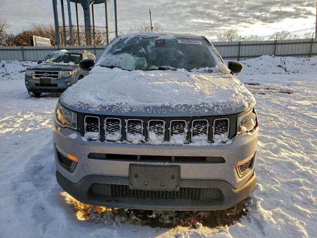 Jeep Compass Sport Image 6