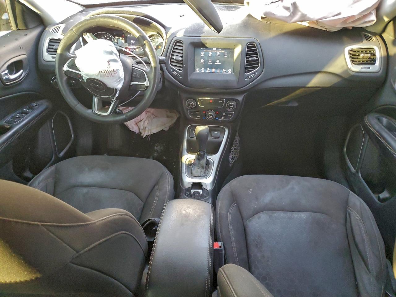 Jeep Compass Sport Image 9