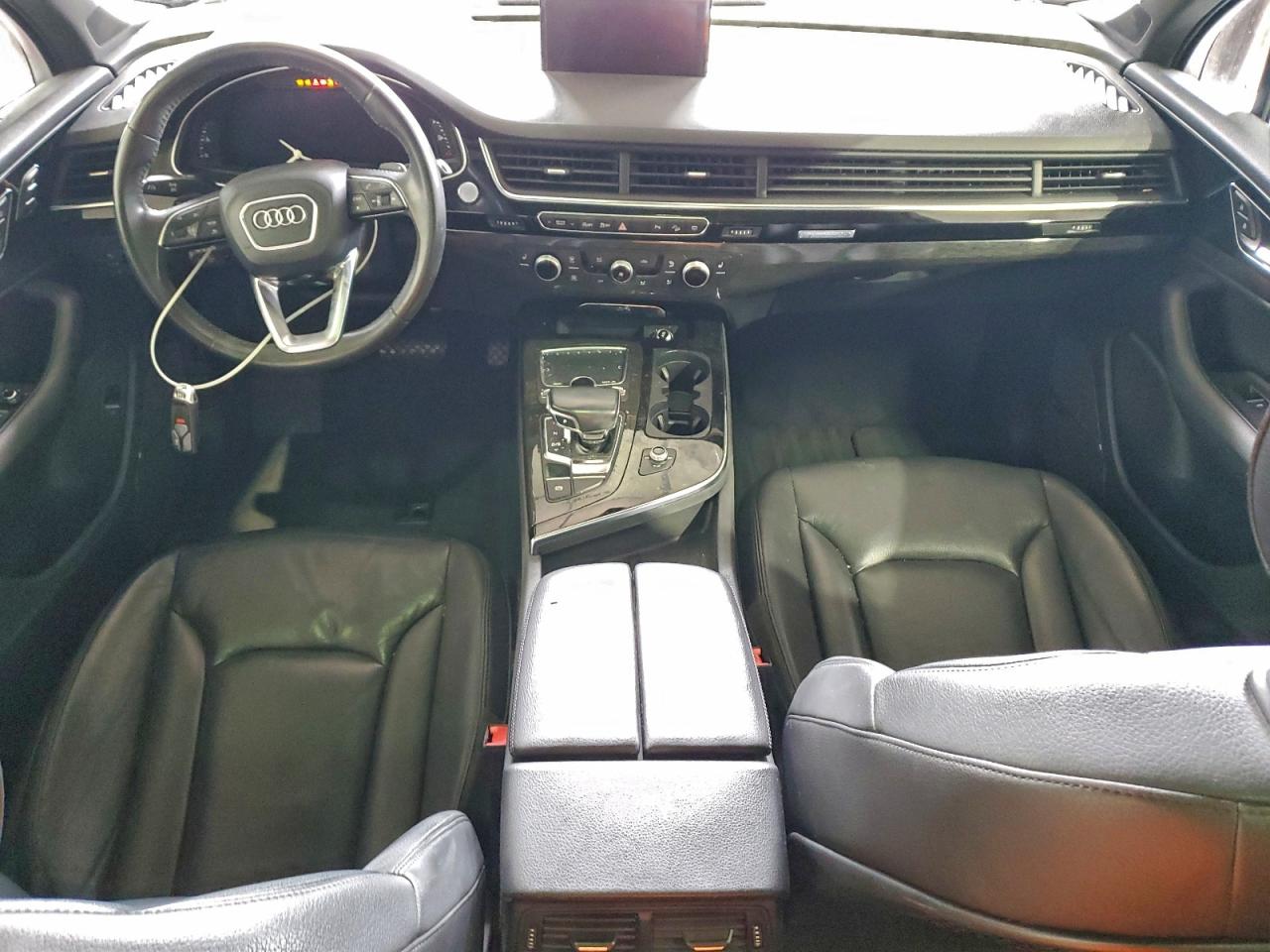 Audi Q7 Premium Plus Image 4