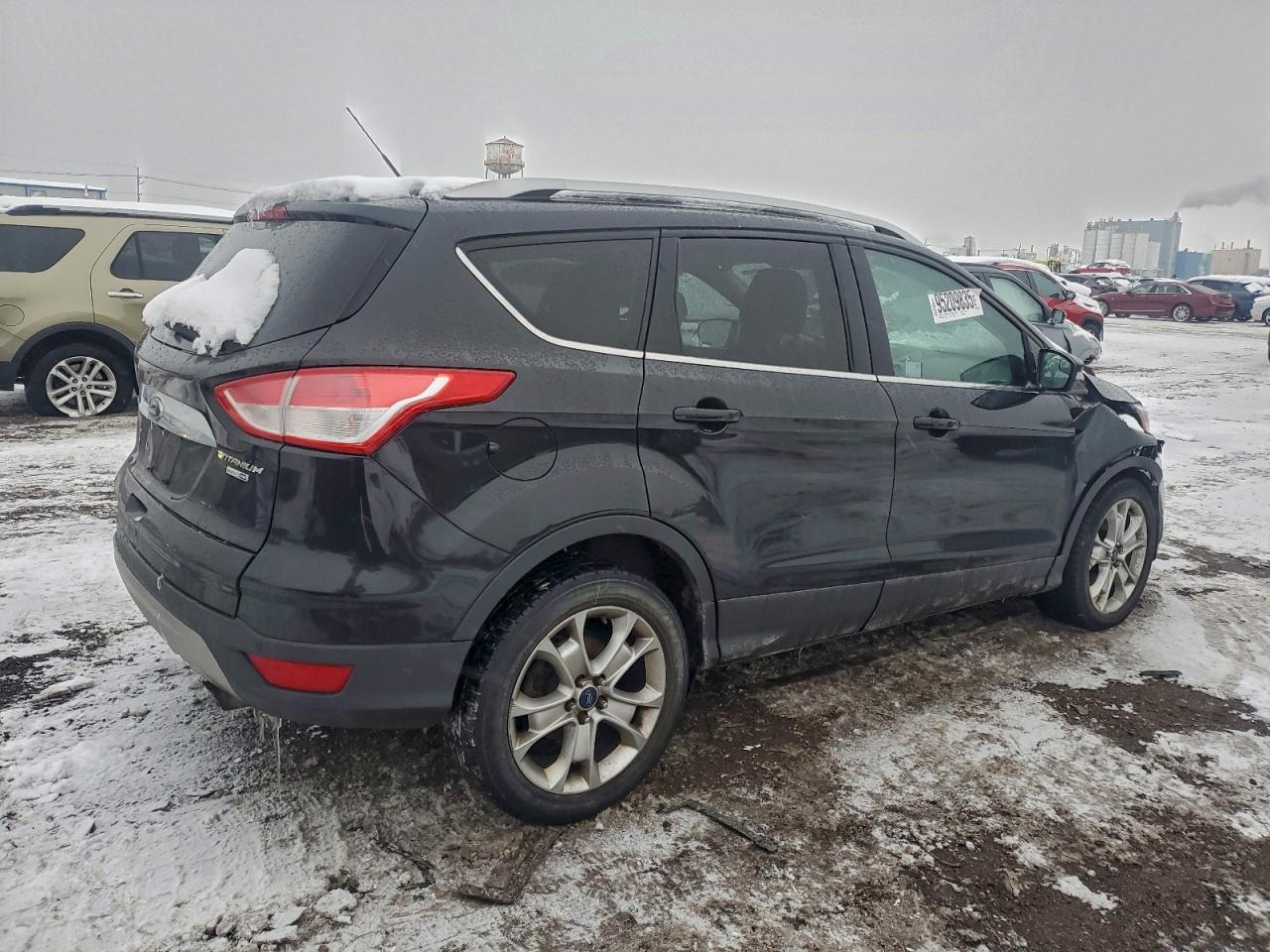 Ford Escape Titanium Image 3
