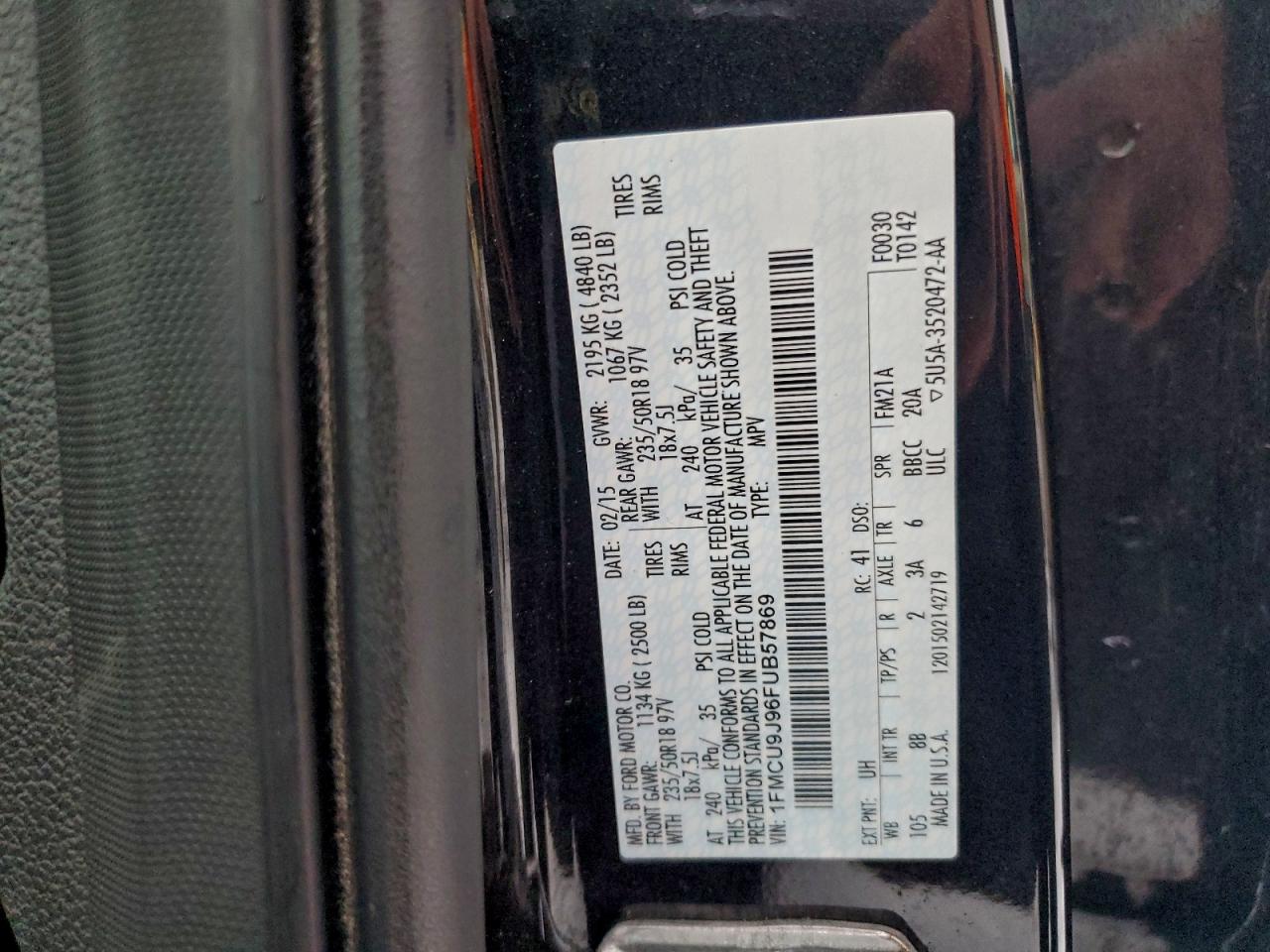 Ford Escape Titanium Image 10