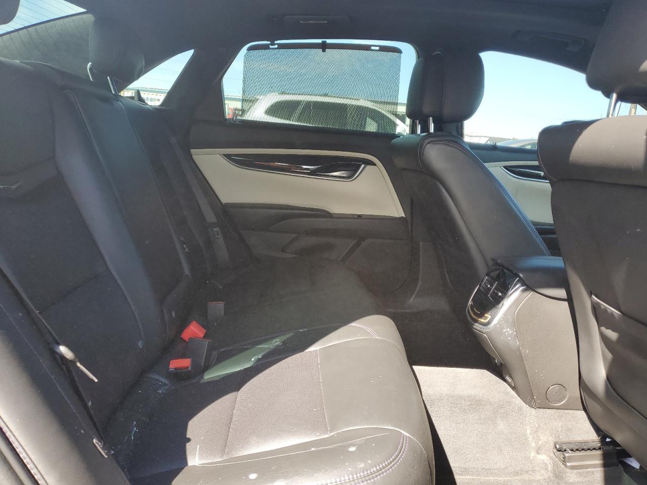 Cadillac XTS Vsport Platinum Image 2