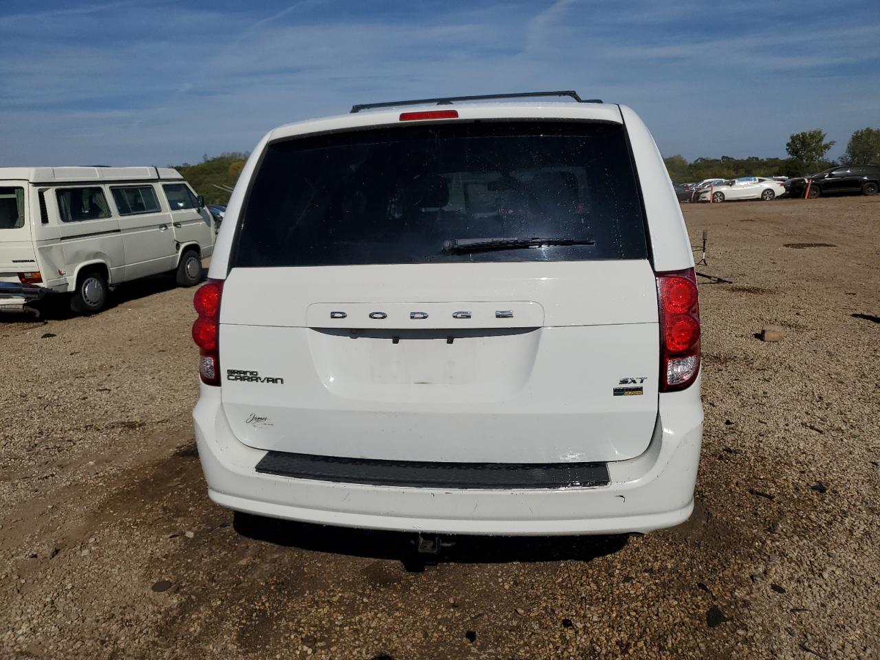 Dodge Caravan Sxt Image 13