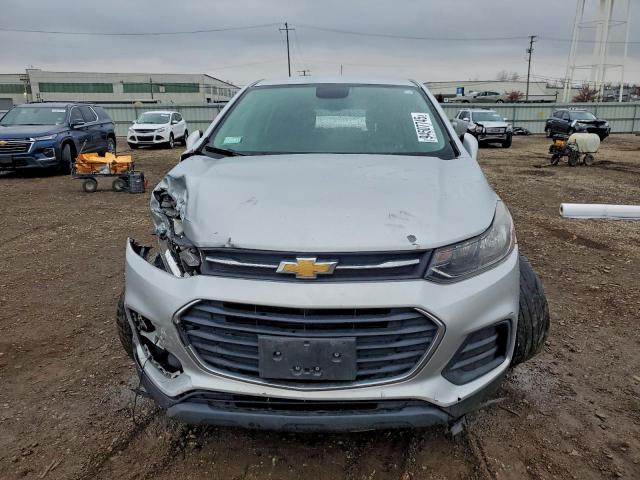 Chevrolet Trax Ls Image 3