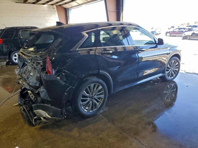 INFINITI Qx Luxe Image 4