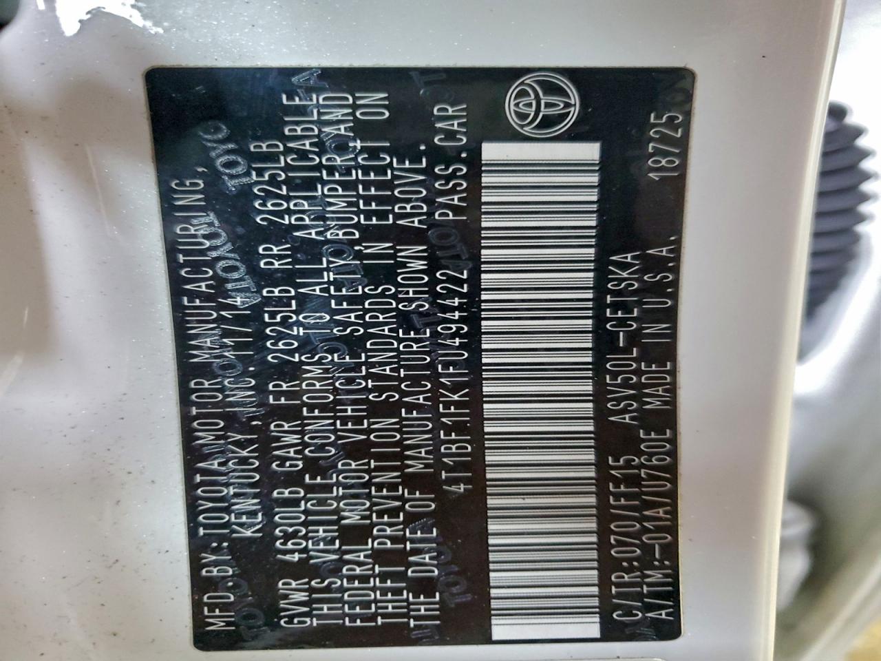 Toyota Camry Le Image 13