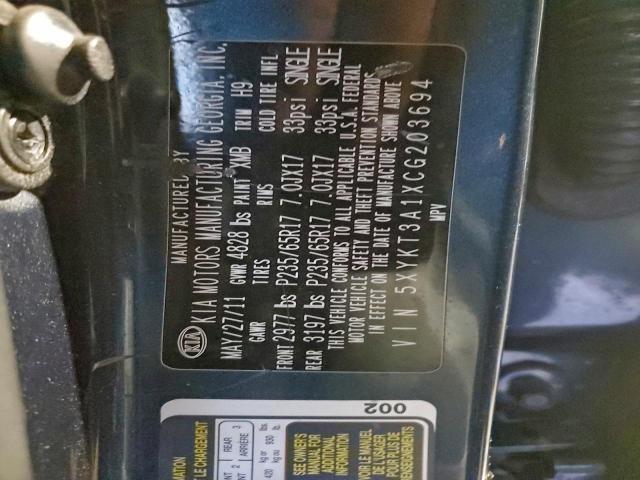 Kia Sorento Base Image 11