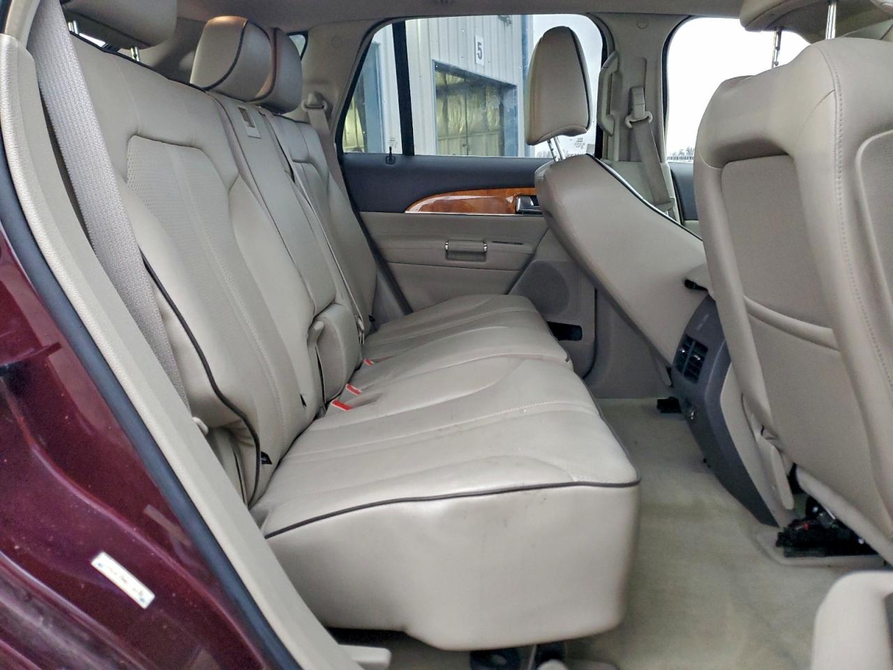 Lincoln MKX Image 13