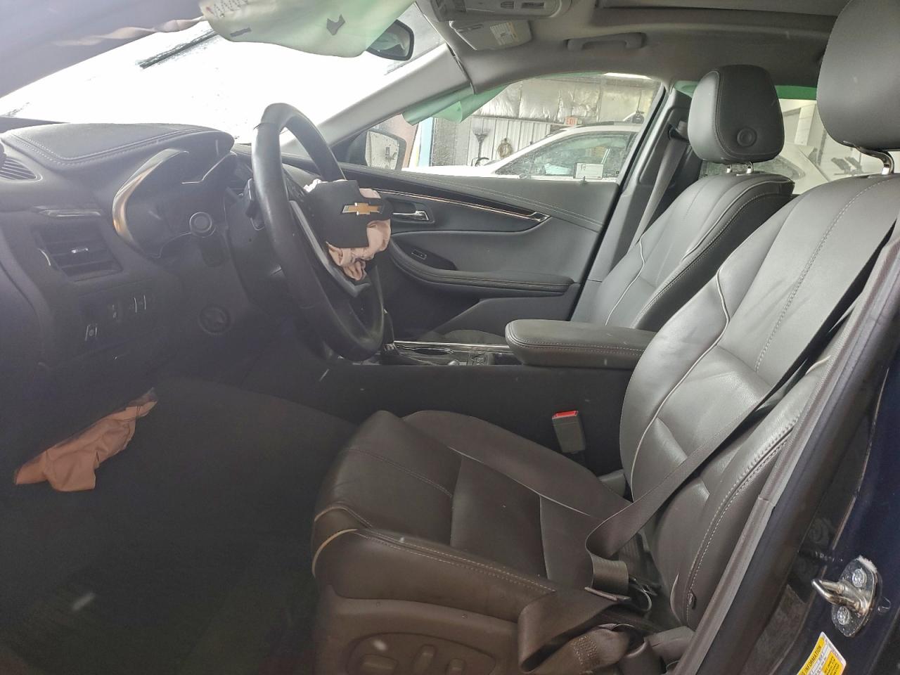 Chevrolet Impala Ltz Image 11