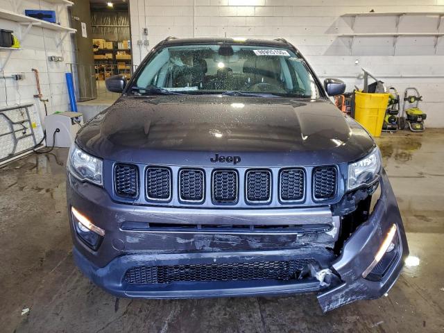 Jeep Compass Latitude Image 5