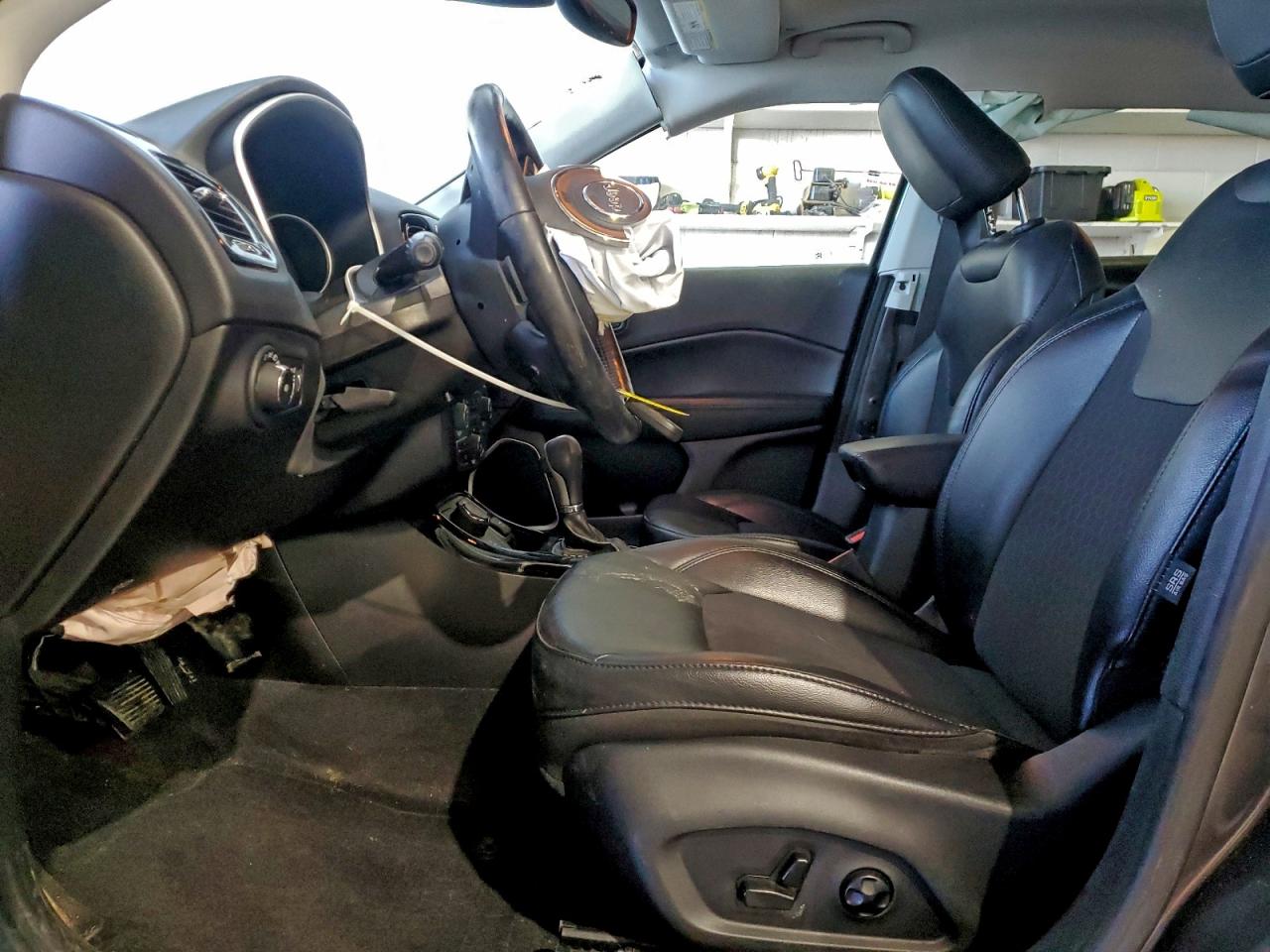 Jeep Compass Latitude Image 12