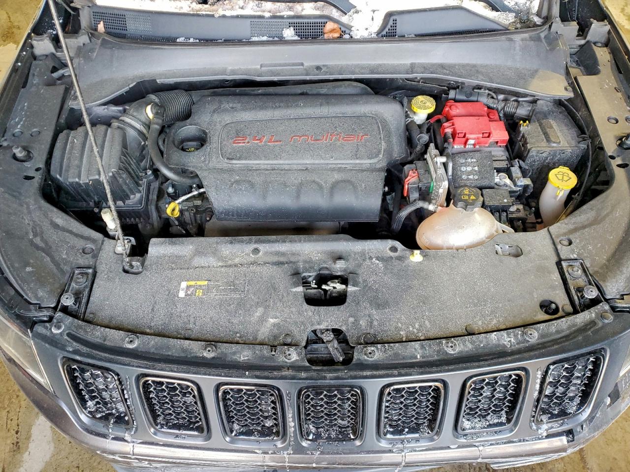 Jeep Compass Latitude Image 9