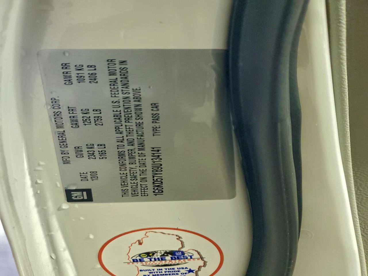 Cadillac DTS Image 7