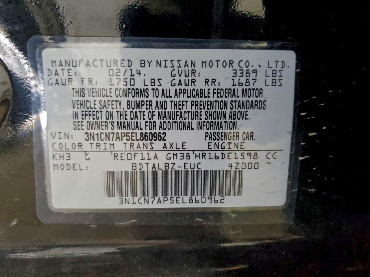 Nissan Versa S Image 9