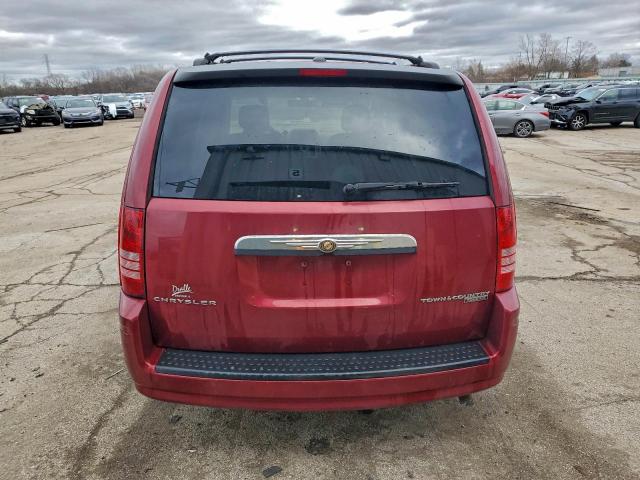 Chrysler Minivan Touring Image 7