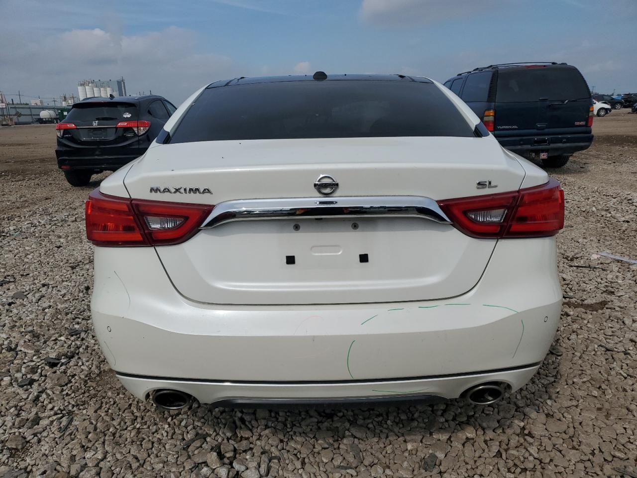 Nissan Maxima 3.5s Image 11