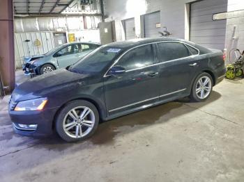2014 Volkswagen Passat 1VWCT7A31EC******