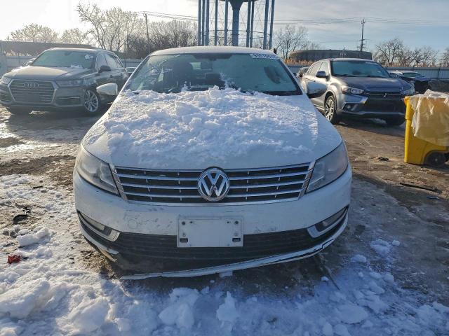 Volkswagen CC Base Image 10