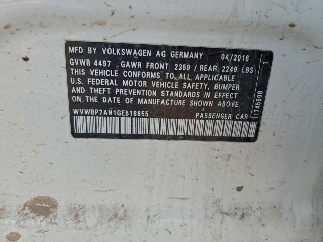 Volkswagen CC Base Image 12