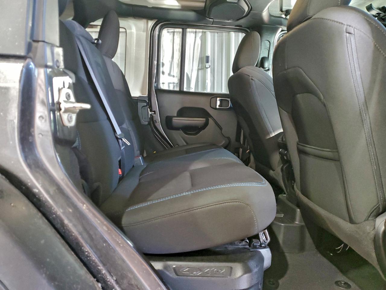 Jeep Wrangler Rubicon 4xe Image 9