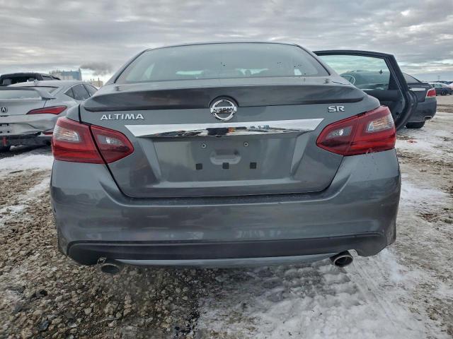 Nissan Altima 2.5 Image 7