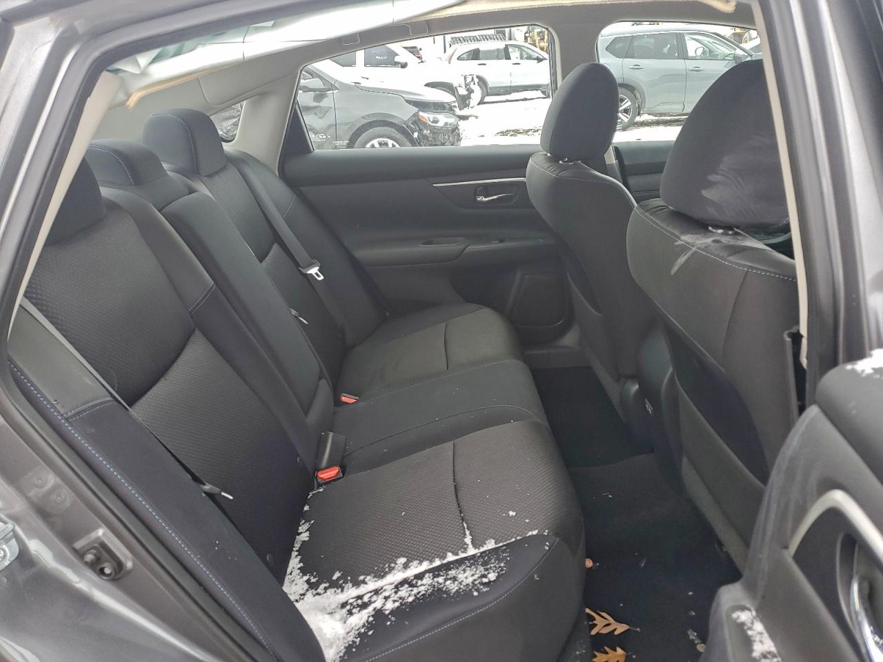 Nissan Altima 2.5 Image 12